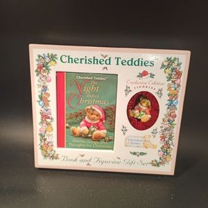 Cherished Teddies Gift Set